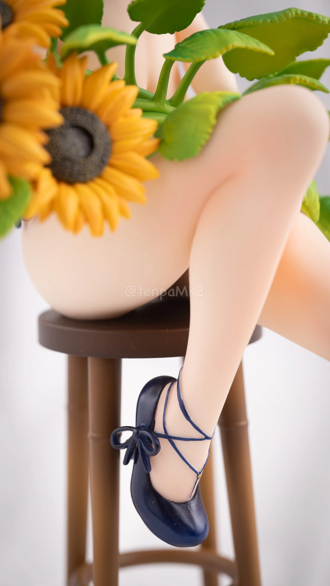 フィギュアレビュー「ひまわり少女 百瀬くるみ」ダイキ工業 DSC03243