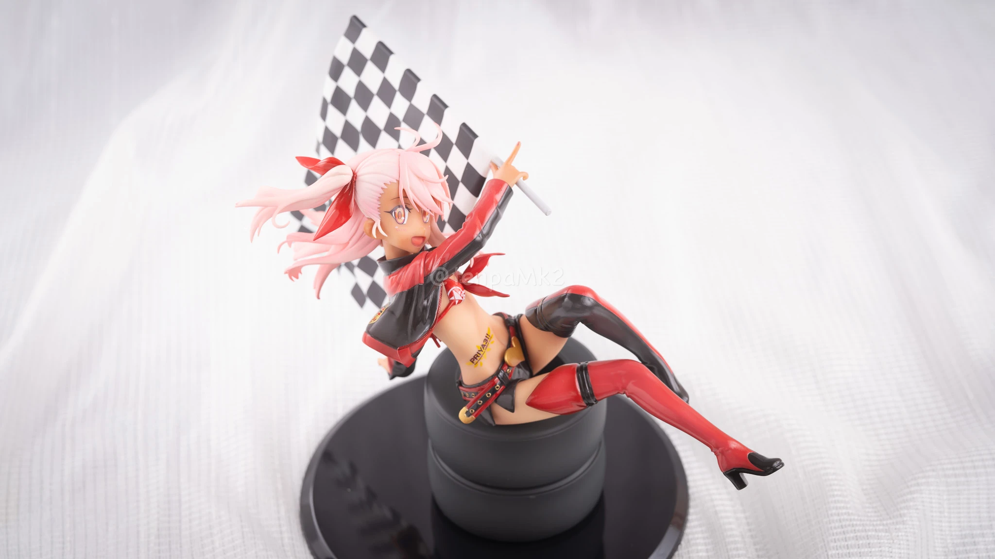 フィギュアレビュー「PRIYA Racing イリヤ＆クロエ」イージーエイト DSC03461