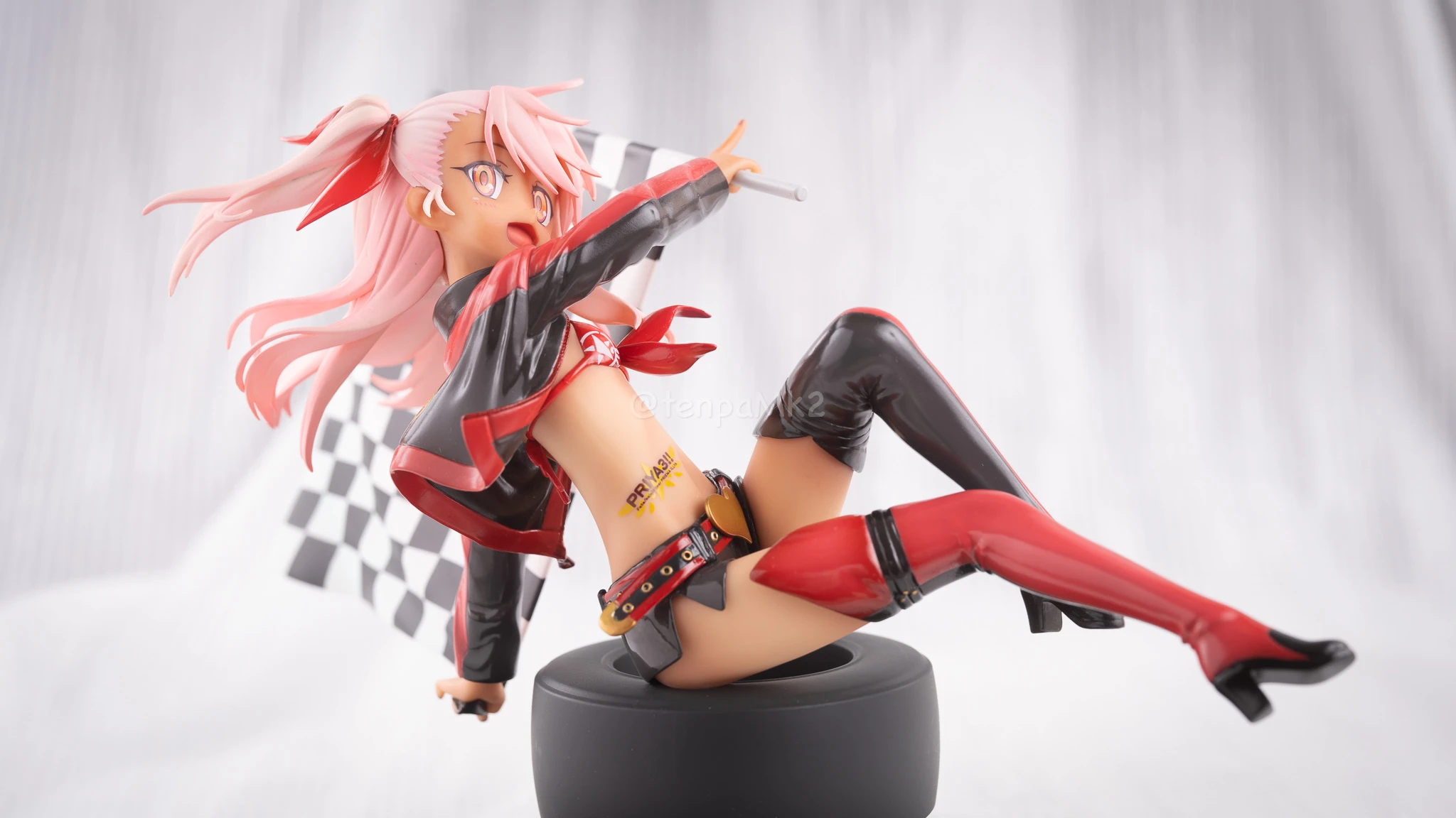 フィギュアレビュー「PRIYA Racing イリヤ&クロエ」イージーエイト DSC03463