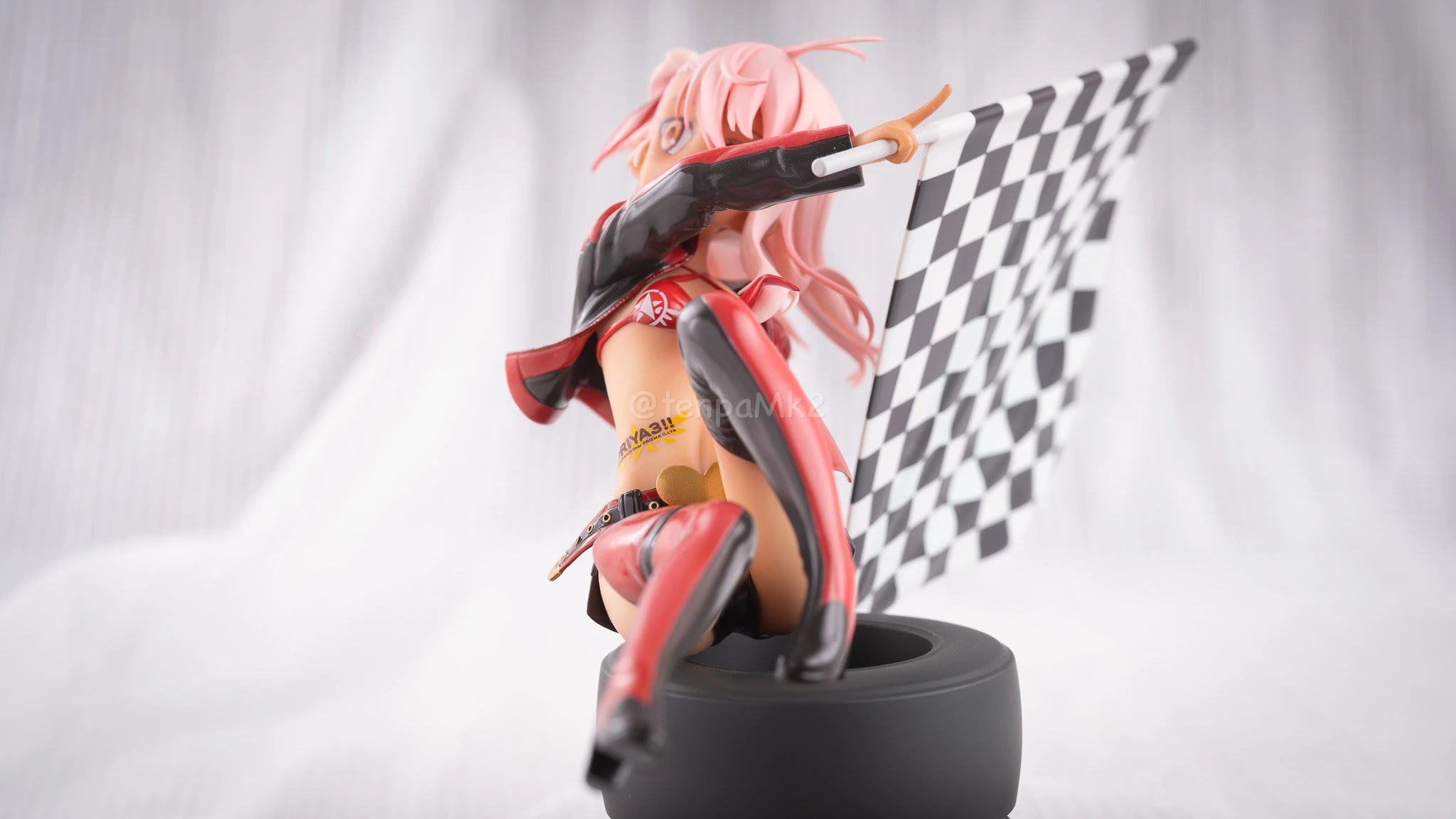 フィギュアレビュー「PRIYA Racing イリヤ&クロエ」イージーエイト DSC03465