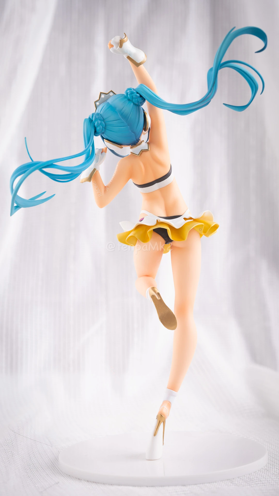 フィギュアレビュー「レーシングミク2015 タイVer.」FREEing DSC03162