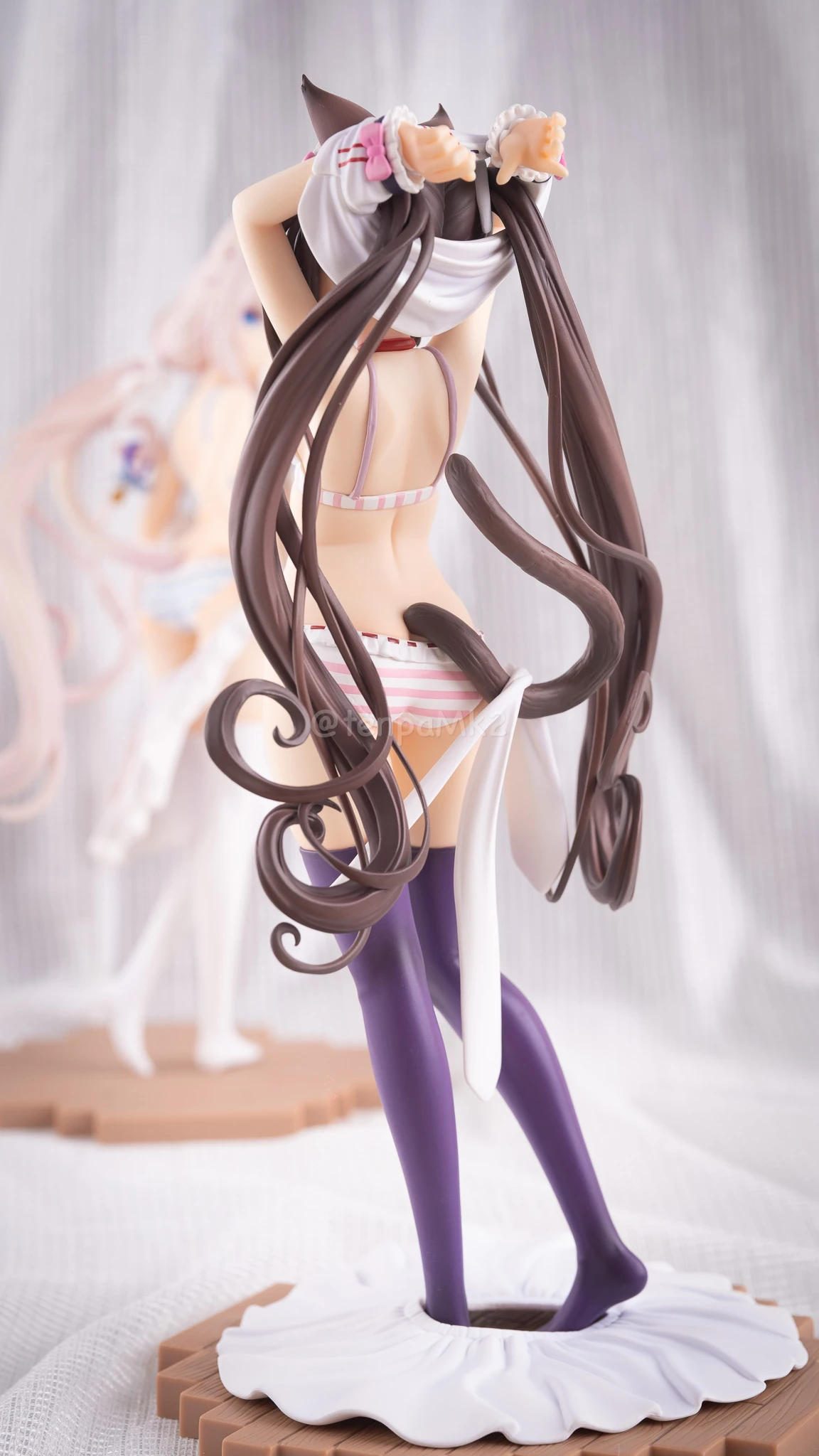 フィギュアレビュー「ショコラ&バニラ 〜着替えのひと時〜」PLUM DSC02512