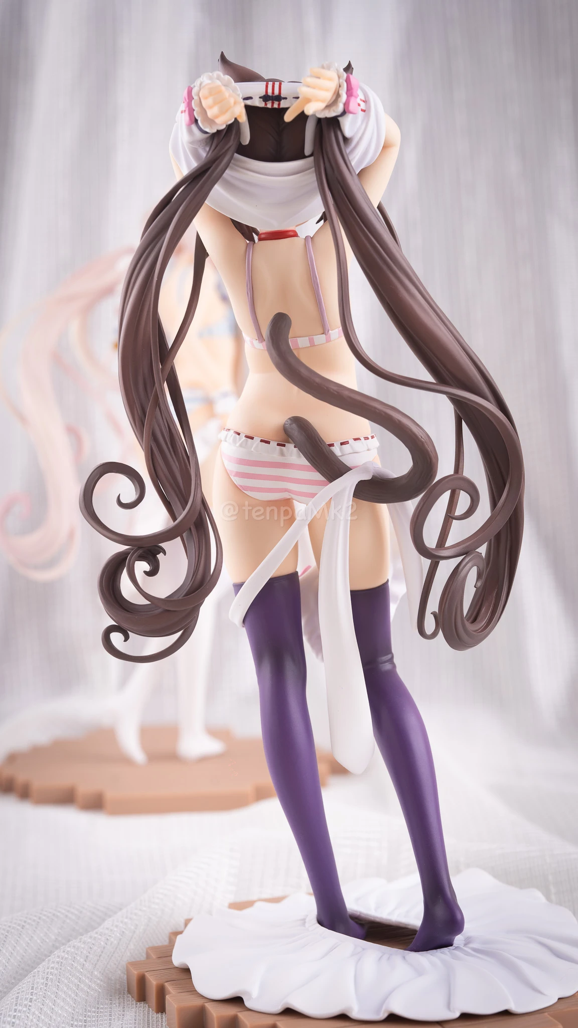 フィギュアレビュー「ショコラ&バニラ 〜着替えのひと時〜」PLUM DSC02514