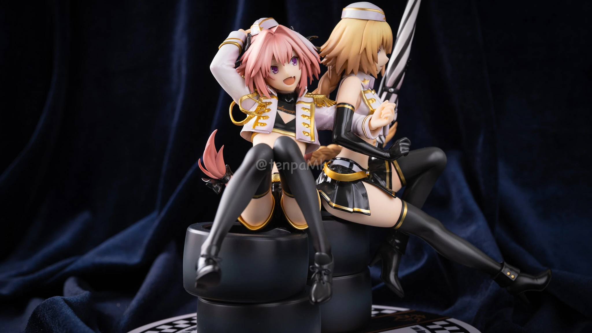 フィギュアレビュー「ジャンヌ・ダルク＆アストルフォ TYPE-MOON RACING Ver」plusone DSC01524