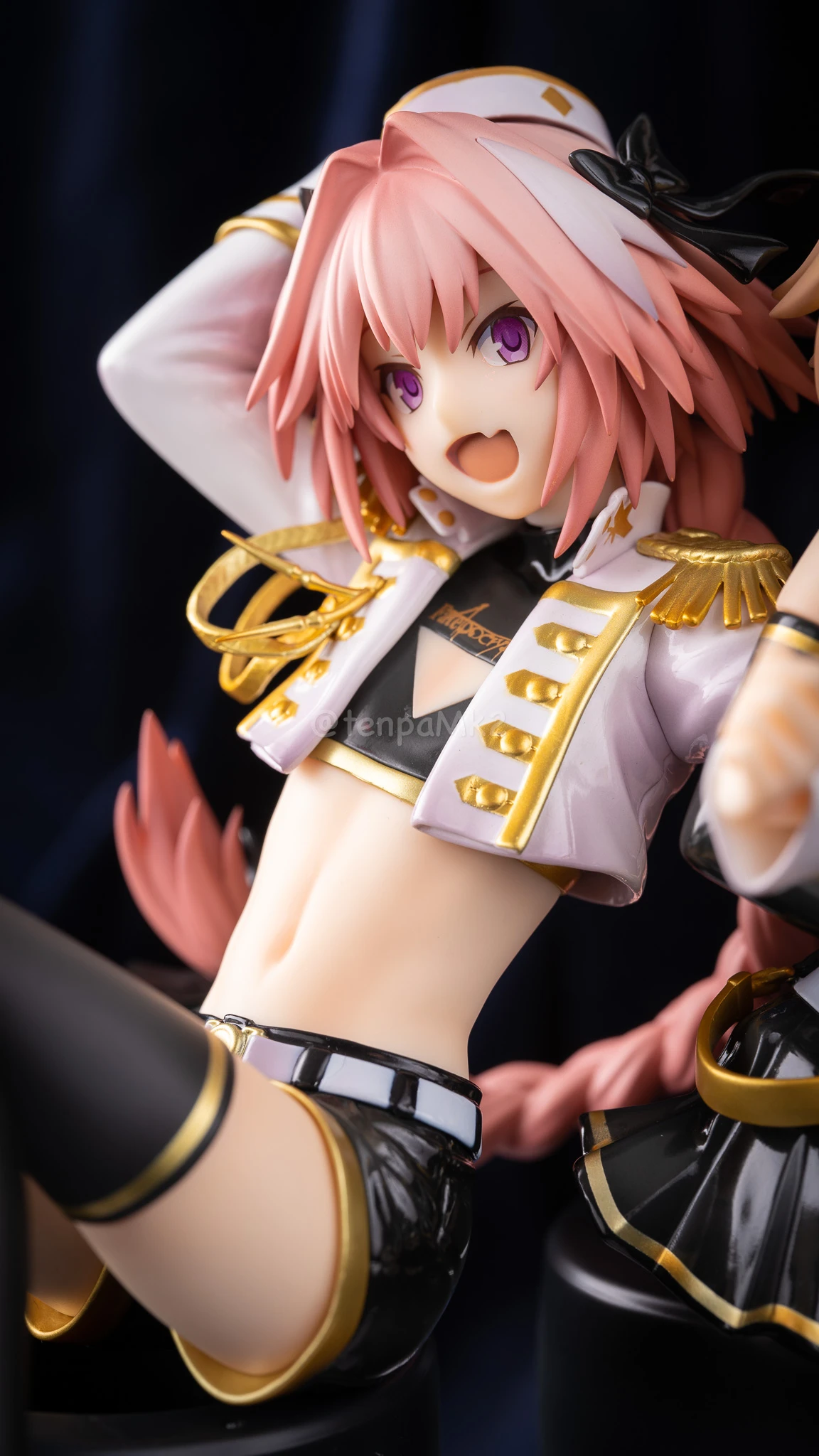 フィギュアレビュー「ジャンヌ・ダルク＆アストルフォ TYPE-MOON RACING Ver」plusone DSC01533