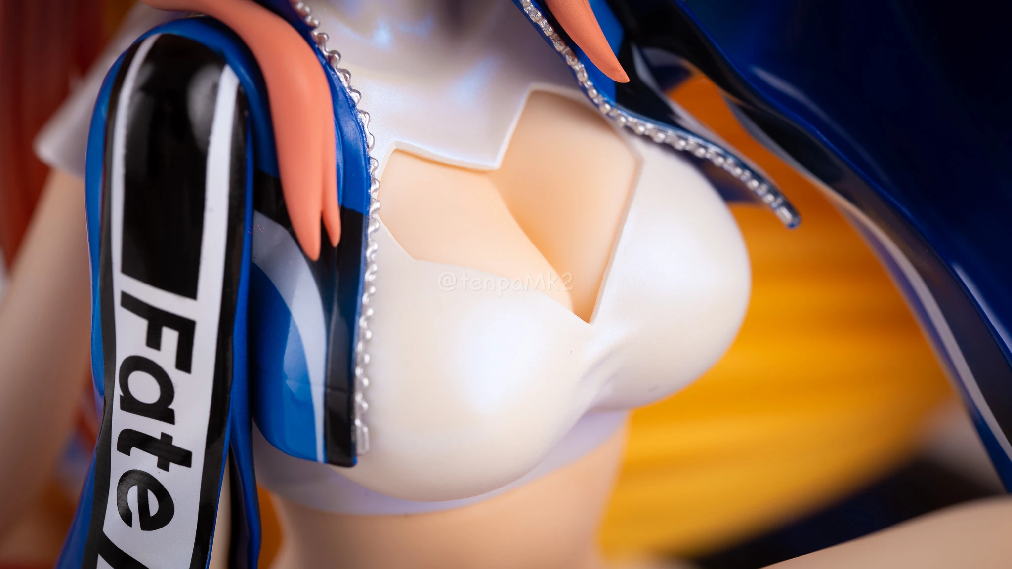 フィギュアレビュー「ネロ・クラウディス&玉藻の前 TYPE-MOON RACING Ver」plusone DSC02467