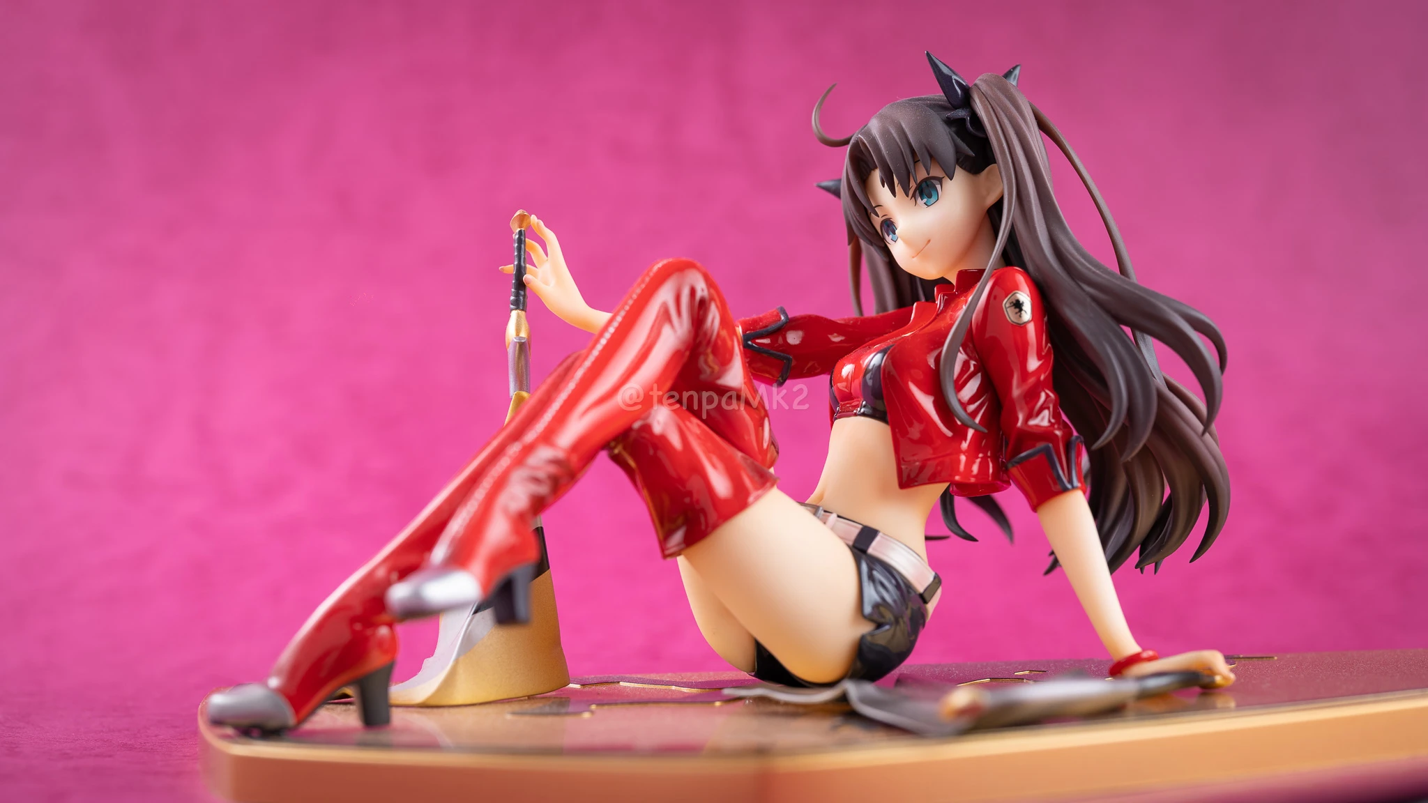 フィギュアレビュー「遠坂凛 TYPE-MOON RACING Ver」plusone DSC00439